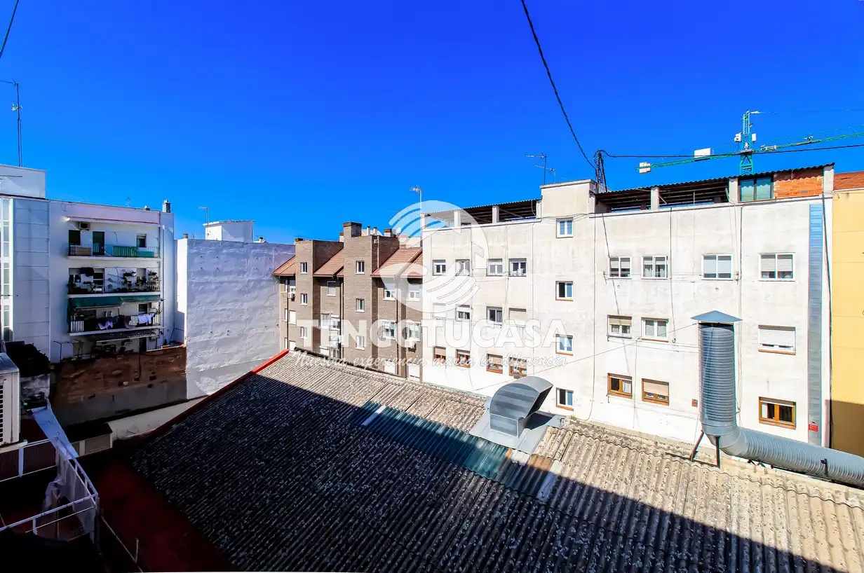 Exterior view of Flat for sale in Madrid  with Air Conditioner, Heating and Furnished