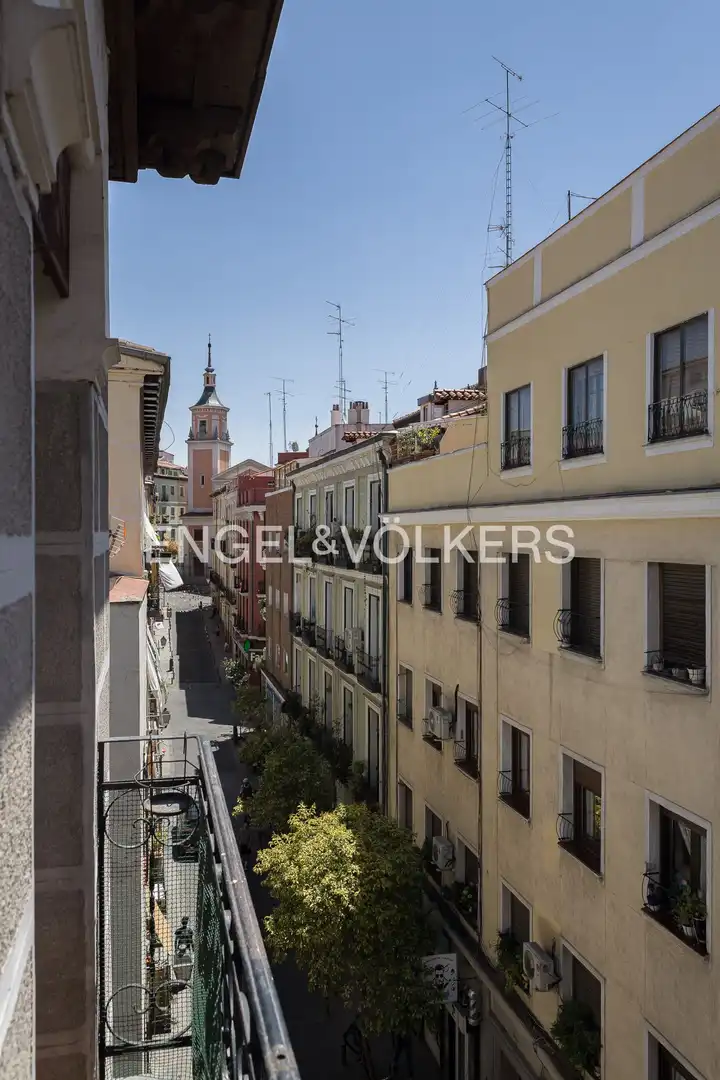 Vista exterior de Piso en venta en Madrid con Aire acondicionado, Calefacción y Balcón
