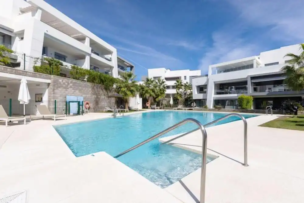 Swimming pool of Apartments for rent in Estepona  with Air Conditioner, Terrace and Swimming Pool