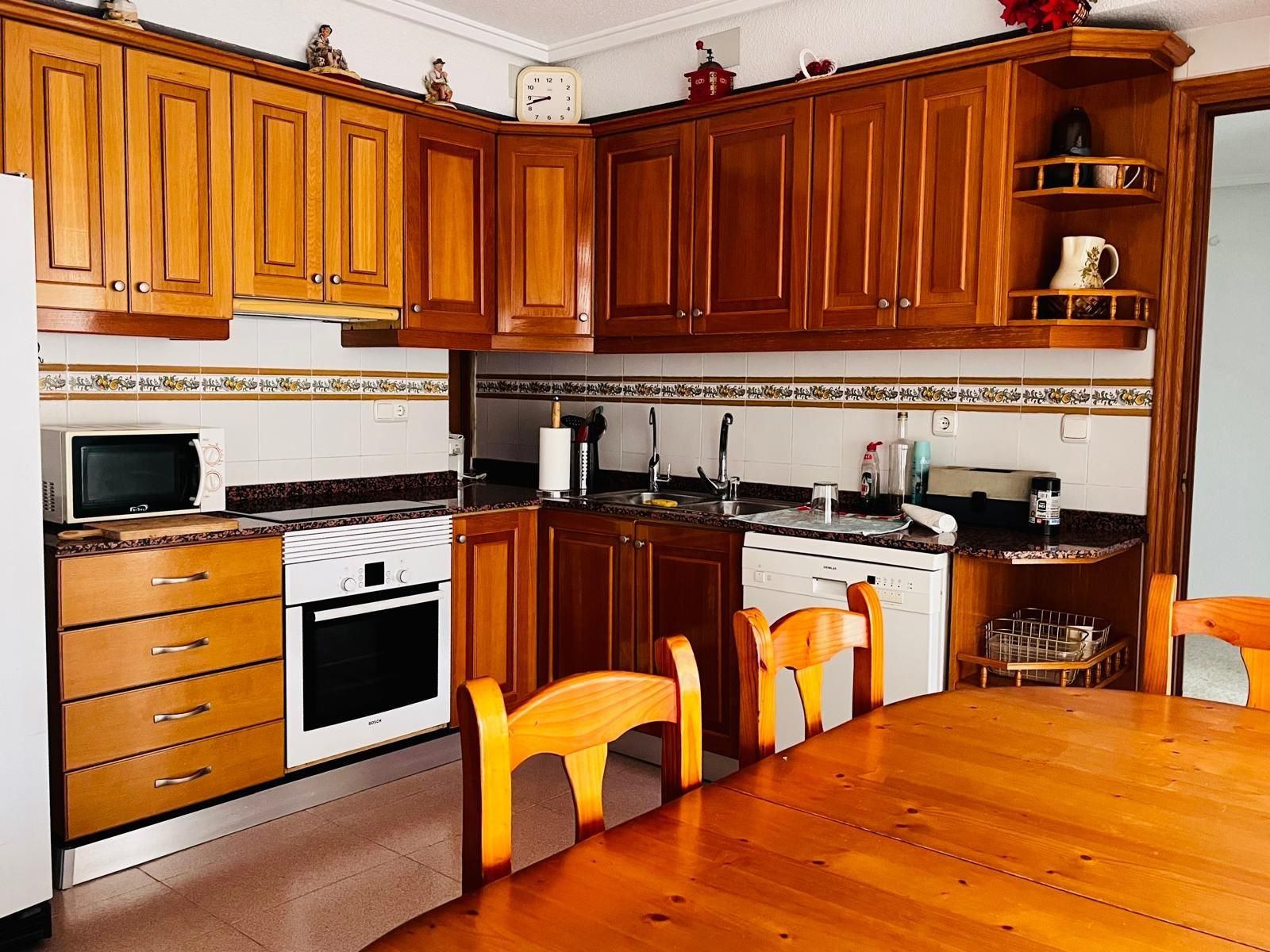 Cocina de Piso en venta en Elche / Elx con Aire acondicionado y Balcón