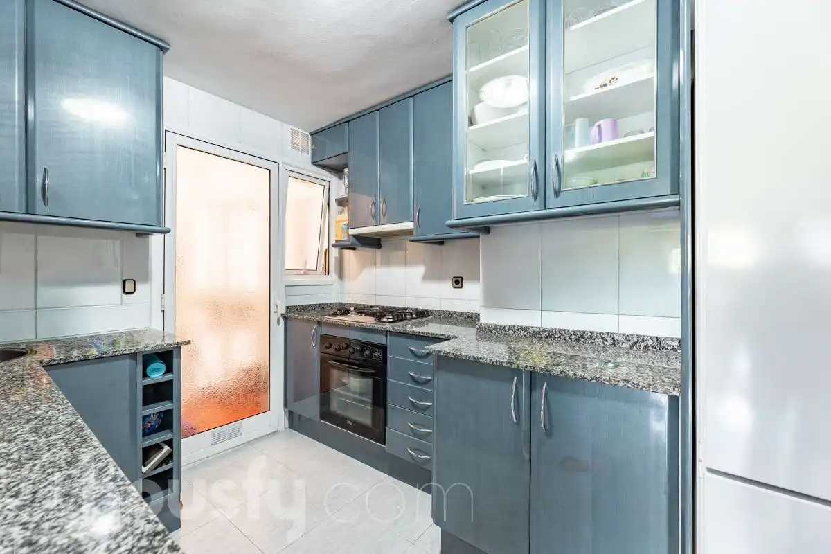 Cocina de Piso en venta en Barcelona con Aire acondicionado, Calefacción y Terraza