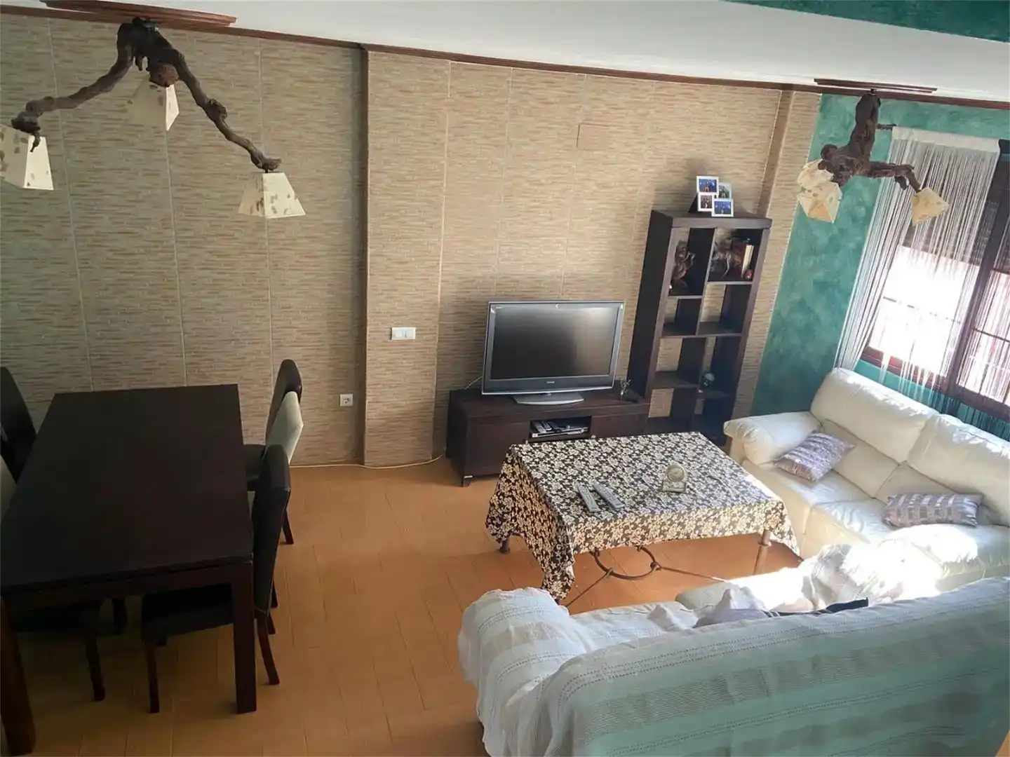 Sala d'estar de Casa adosada en venda en Pozoblanco amb Aire condicionat, Traster i Balcó
