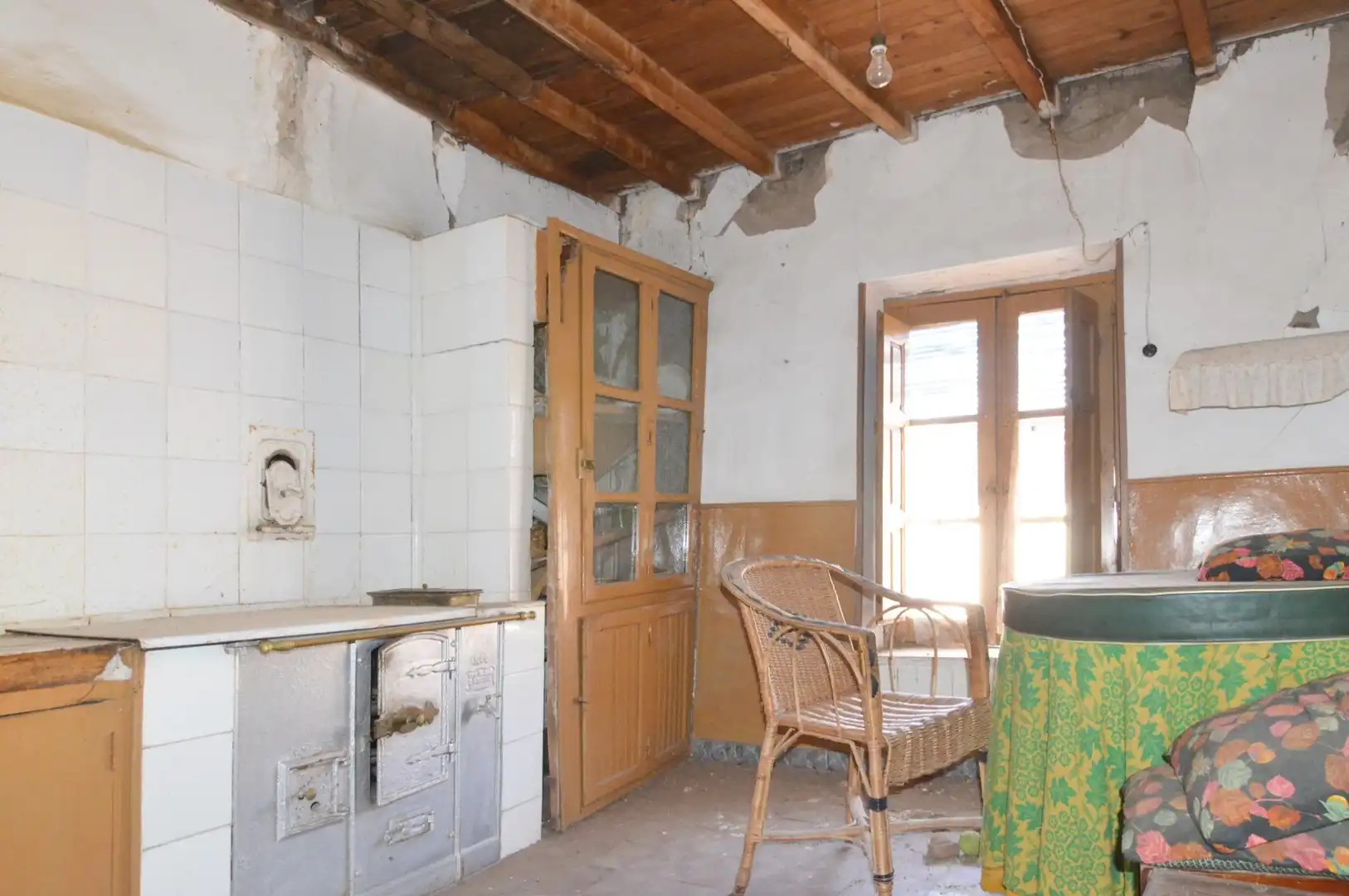 Küche von Country house zum Verkauf in Calzada de Valdunciel