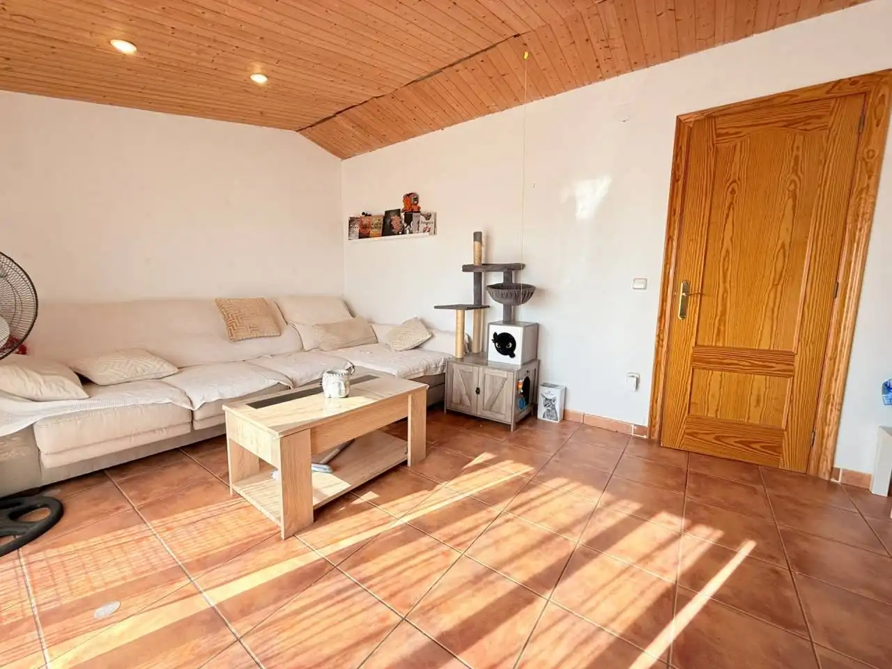 Sala de estar de Casa o chalet en venta en Riells i Viabrea con Aire acondicionado, Jardín privado y Terraza