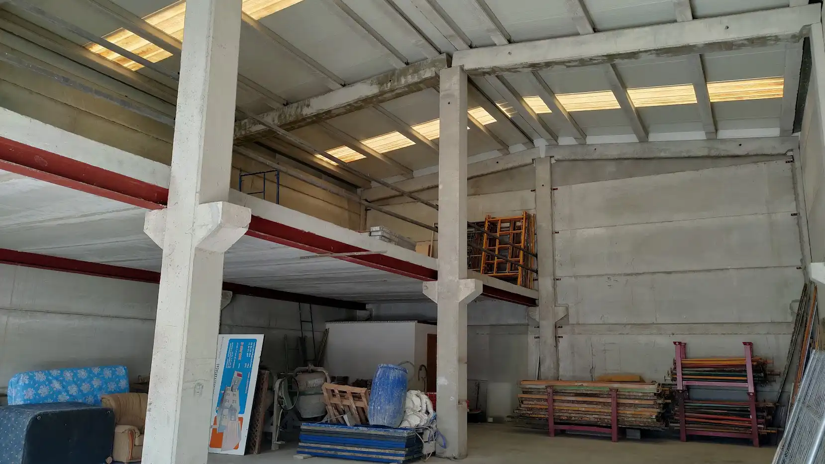 Nau industrial en venda en El Casar