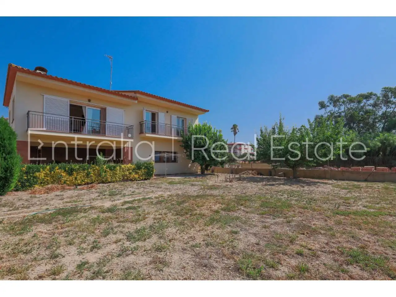 House with garden for sale in Calle Ter