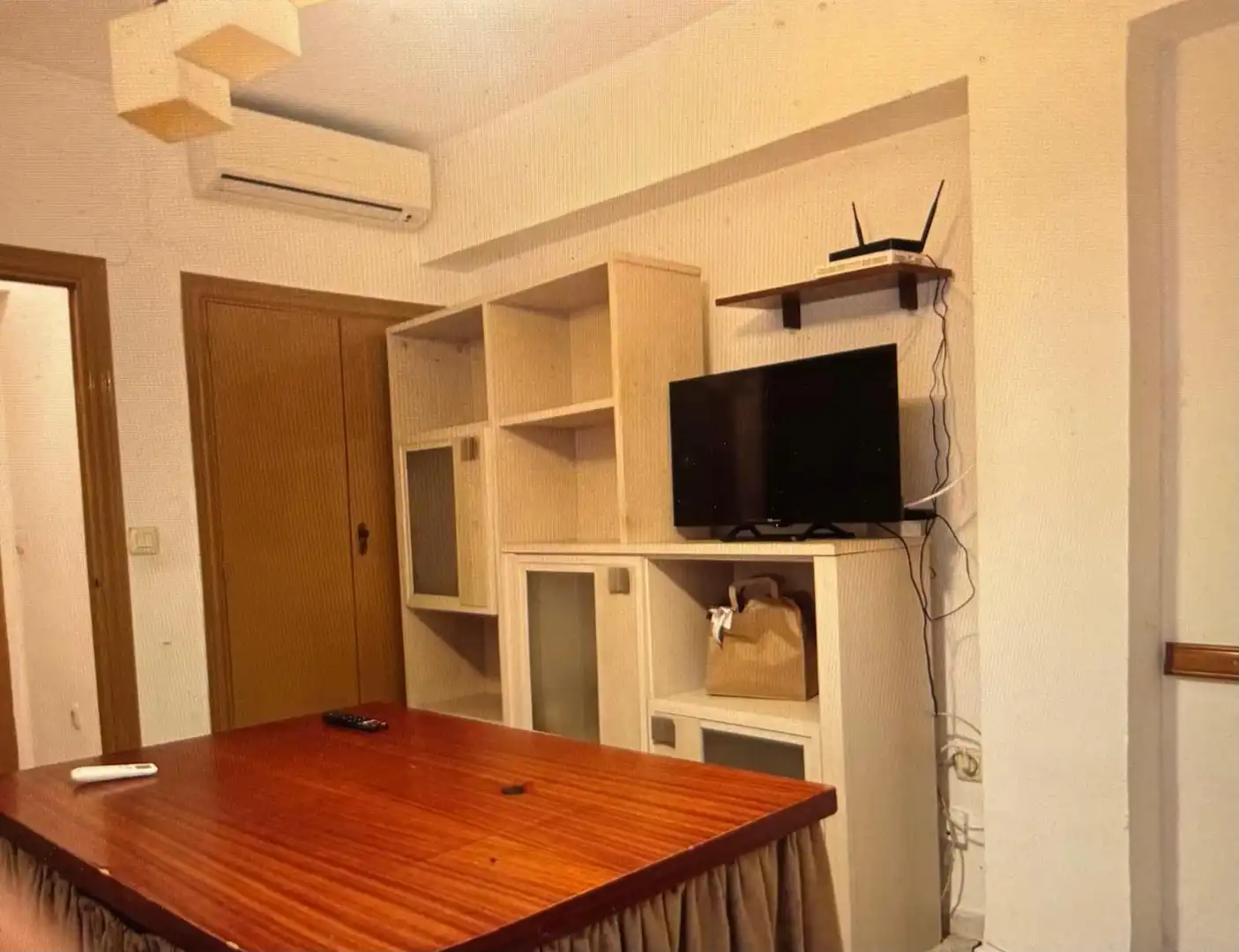 Sala d'estar de Pis en venda en Córdoba amb Aire condicionat, Moblat i Balcó