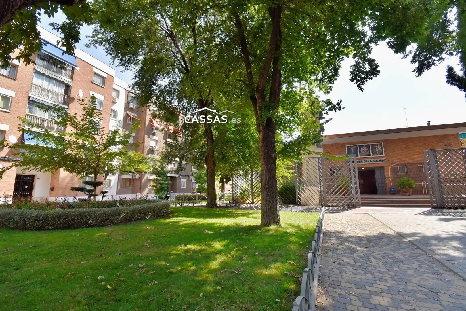 Vista exterior de Pis en venda en Torrejón de Ardoz amb Calefacció