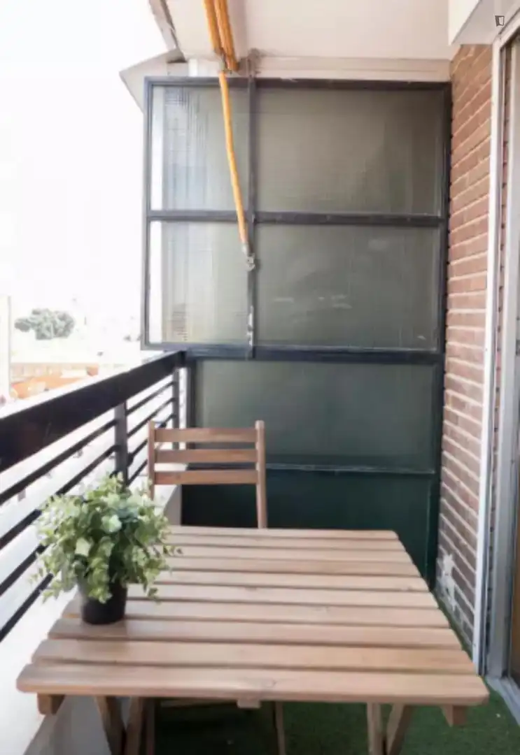 Habitació a Caballería Española