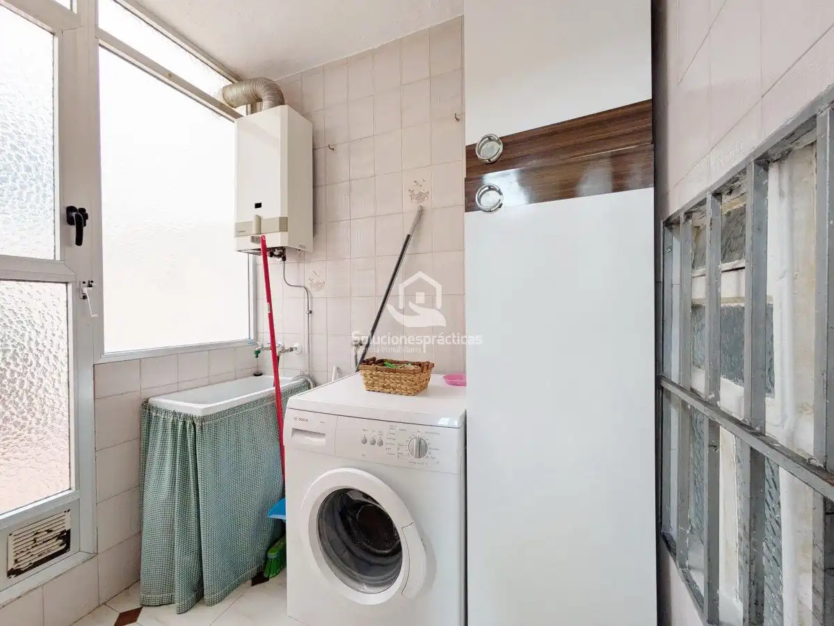 Flat with terrace to rent in Andalucía, imagen 14