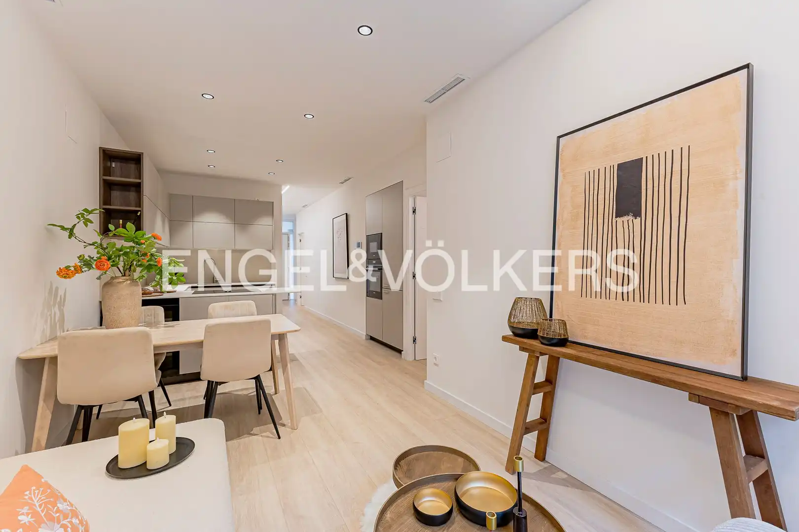 Esszimmer von Wohnung zum Verkauf in Barcelona mit Klimaanlage, Heizung und Privatgarten