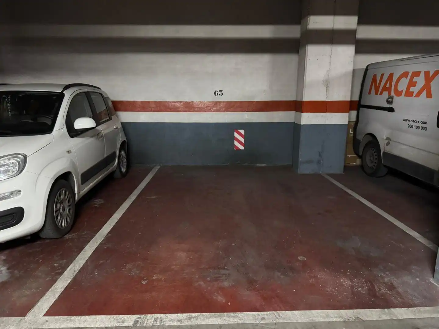 Parking de Piso en venta en Sevilla con Aire acondicionado, Calefacción y Amueblado