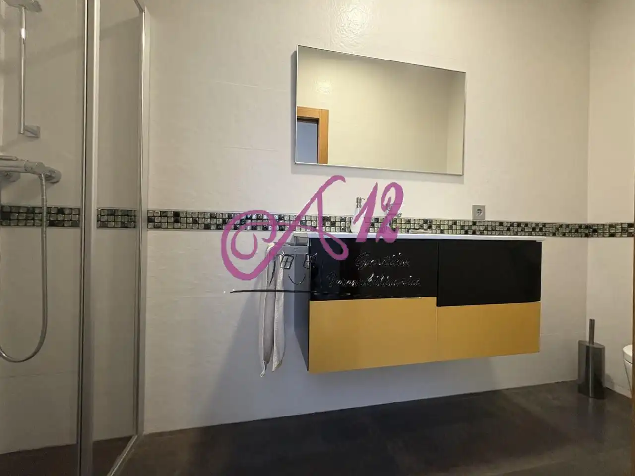 Bany de Casa o xalet en venda en Yecla amb Terrassa