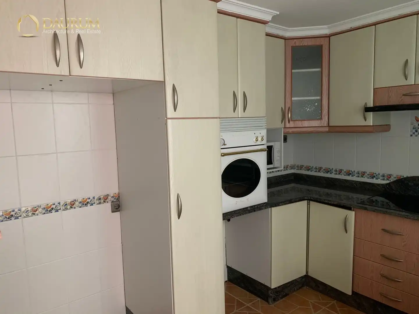 Kitchen of Houses for sale in Alaquàs  with Air Conditioner, Heating and Terrace