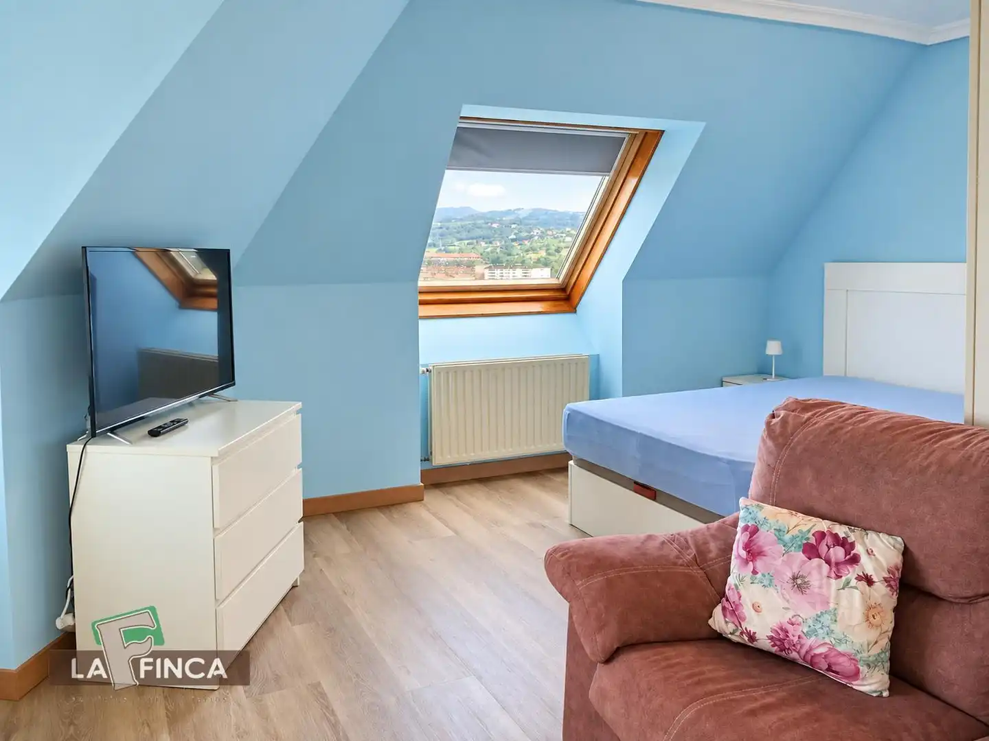 Habitación de Estudio de alquiler en HUCA - La Cadellada