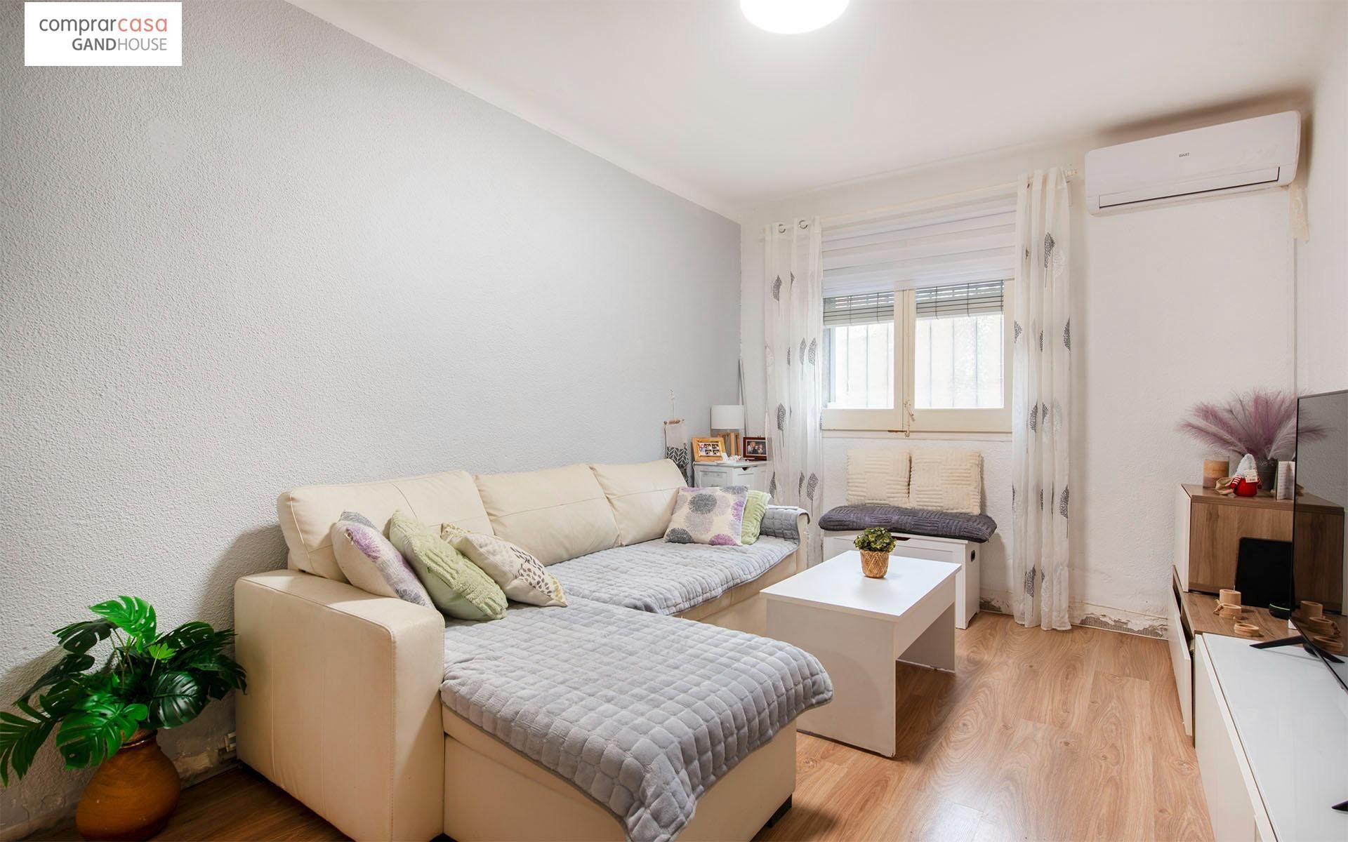 Sala de estar de Planta baja en venta en Martorelles con Aire acondicionado, Calefacción y Parquet