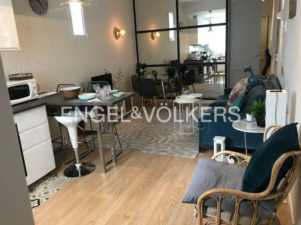 Sala d'estar de Pis de lloguer en Madrid amb Aire condicionat i Calefacció