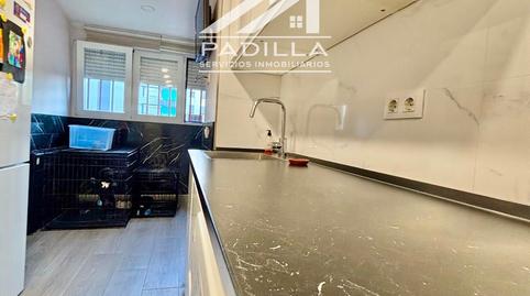 Foto 5 de Pis en venda a Carlos V, Sur - PAU 4, Madrid