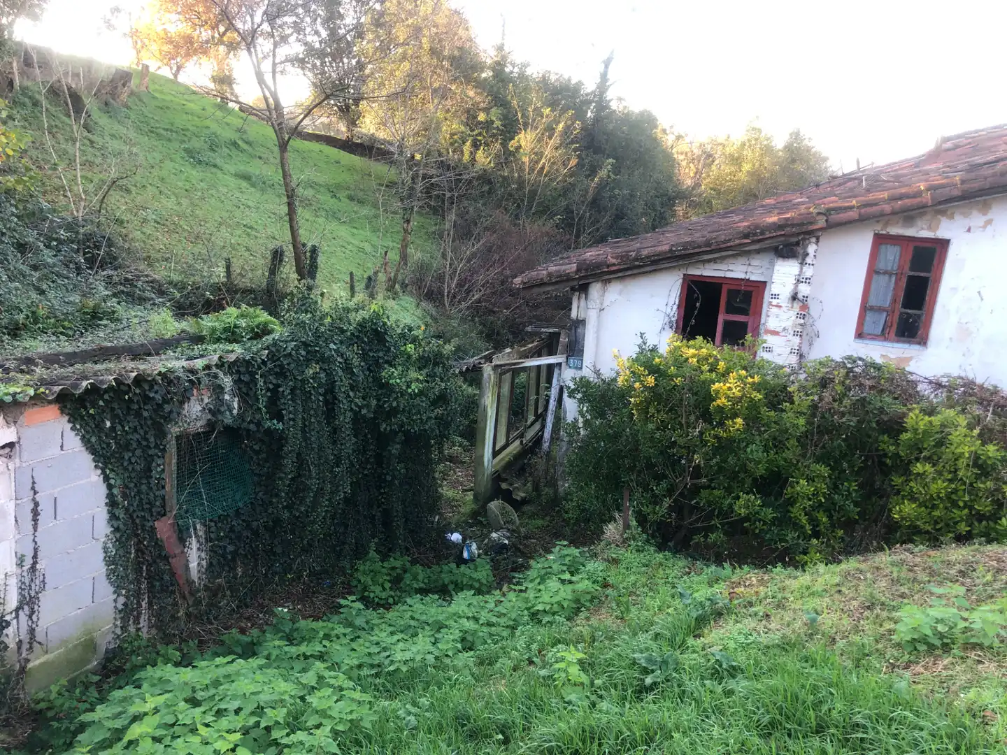 Houses for sale in Torrelavega   with Private garden