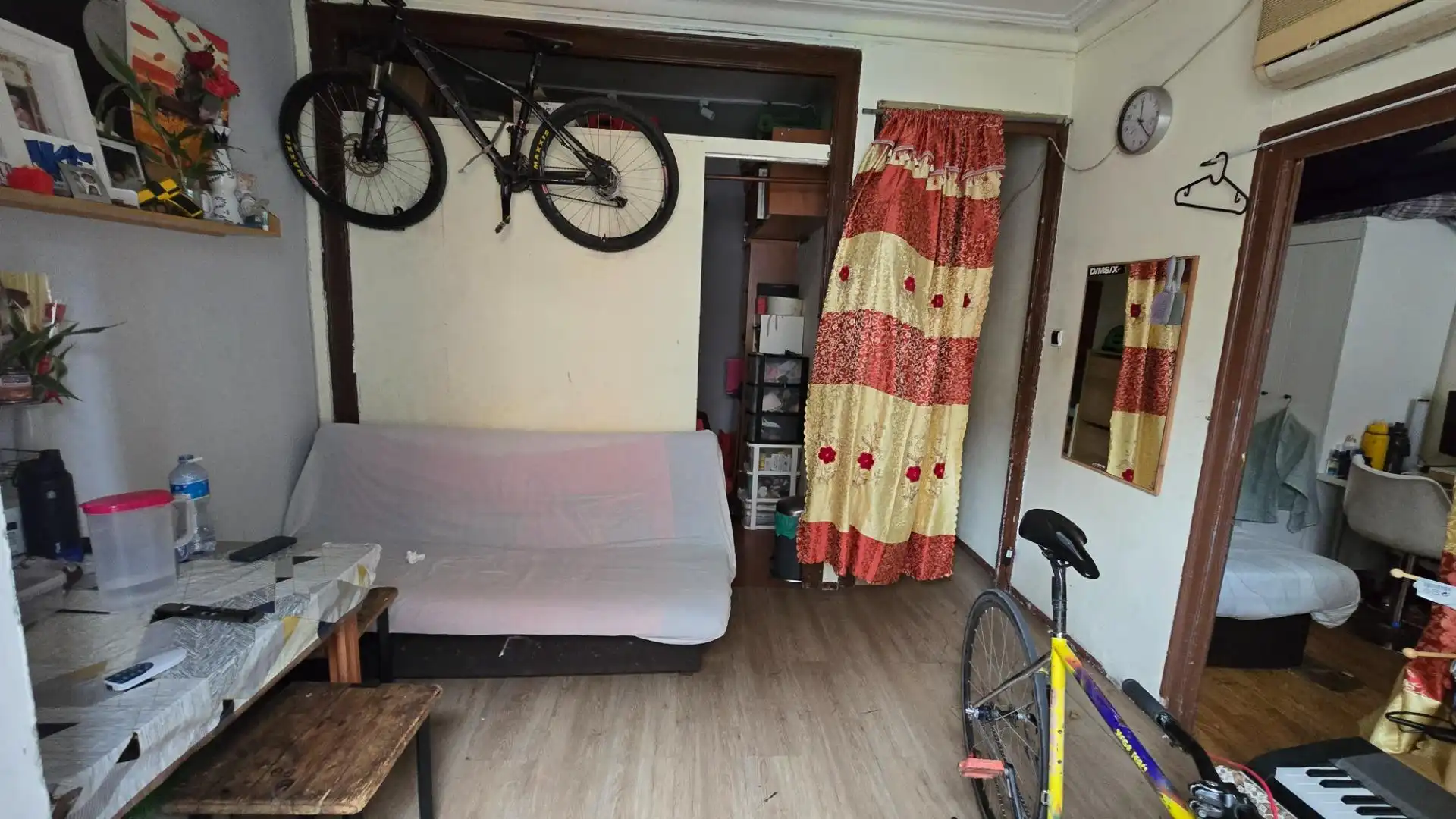 Flat for sale in Barcelona  with Air Conditioner, Heating and Terrace