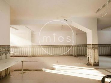 Business premises for sale in Gabriela Mistral 0