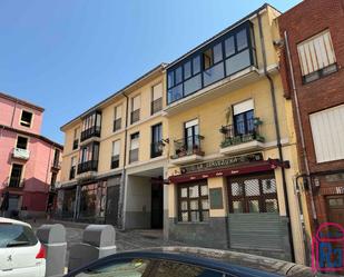 Exterior view of Apartment to rent in León Capital   with Heating, Terrace and Furnished