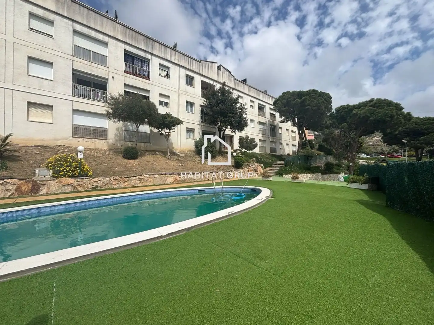 Piso con piscina en venta en Mas Baell - Can Carbó, imagen 3