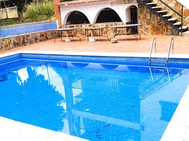 Chalet con balcón en venta en Lliçà d'Amunt