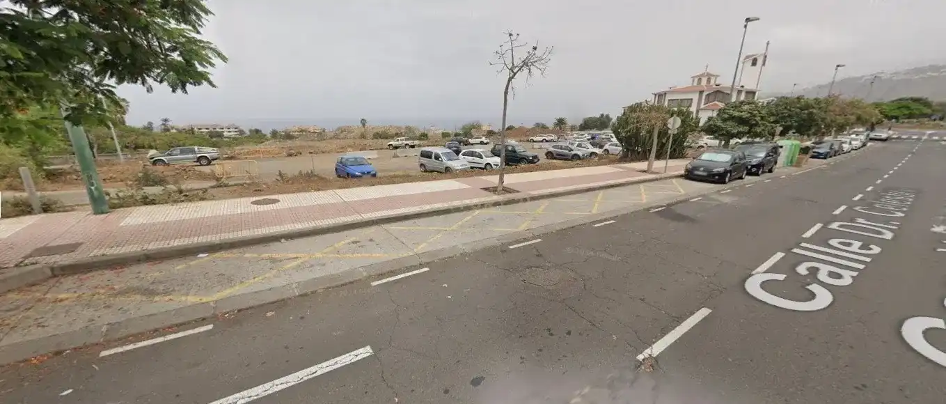 Parkplatz von Geschaftsraum zum Verkauf in Puerto de la Cruz