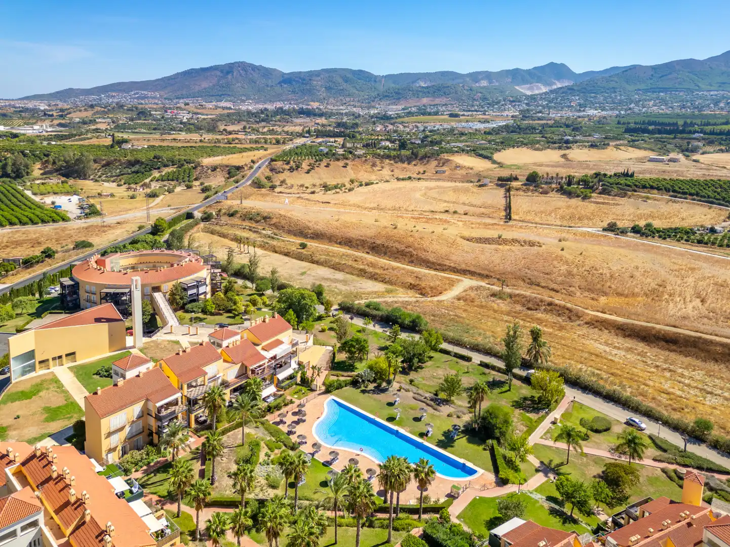 Exterior view of Flat for rent in Alhaurín de la Torre  with Air Conditioner, Heating and Private garden