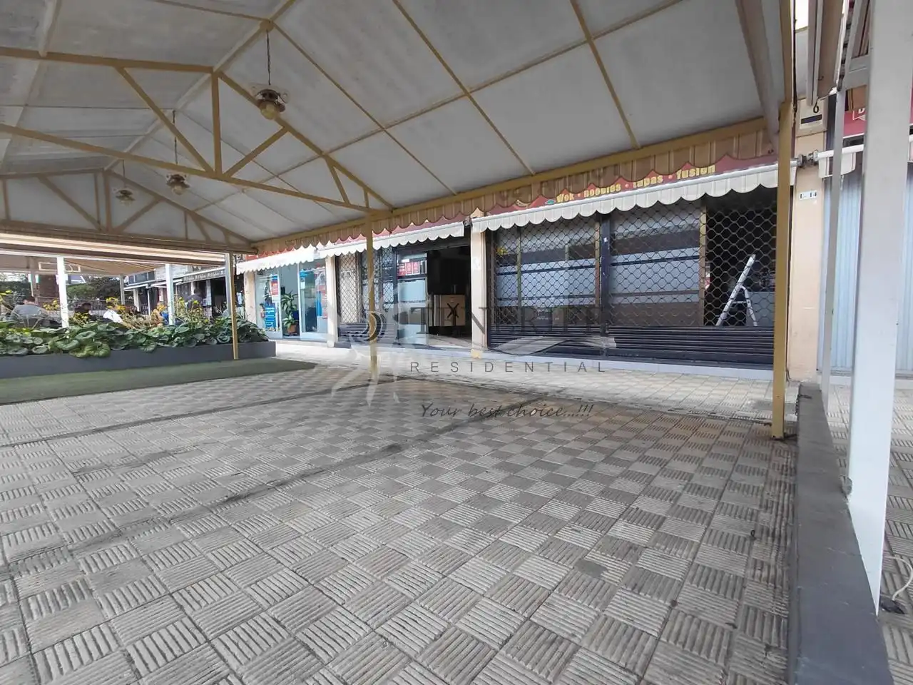 Local comercial en venda a Juan Carlos I, imagen 3
