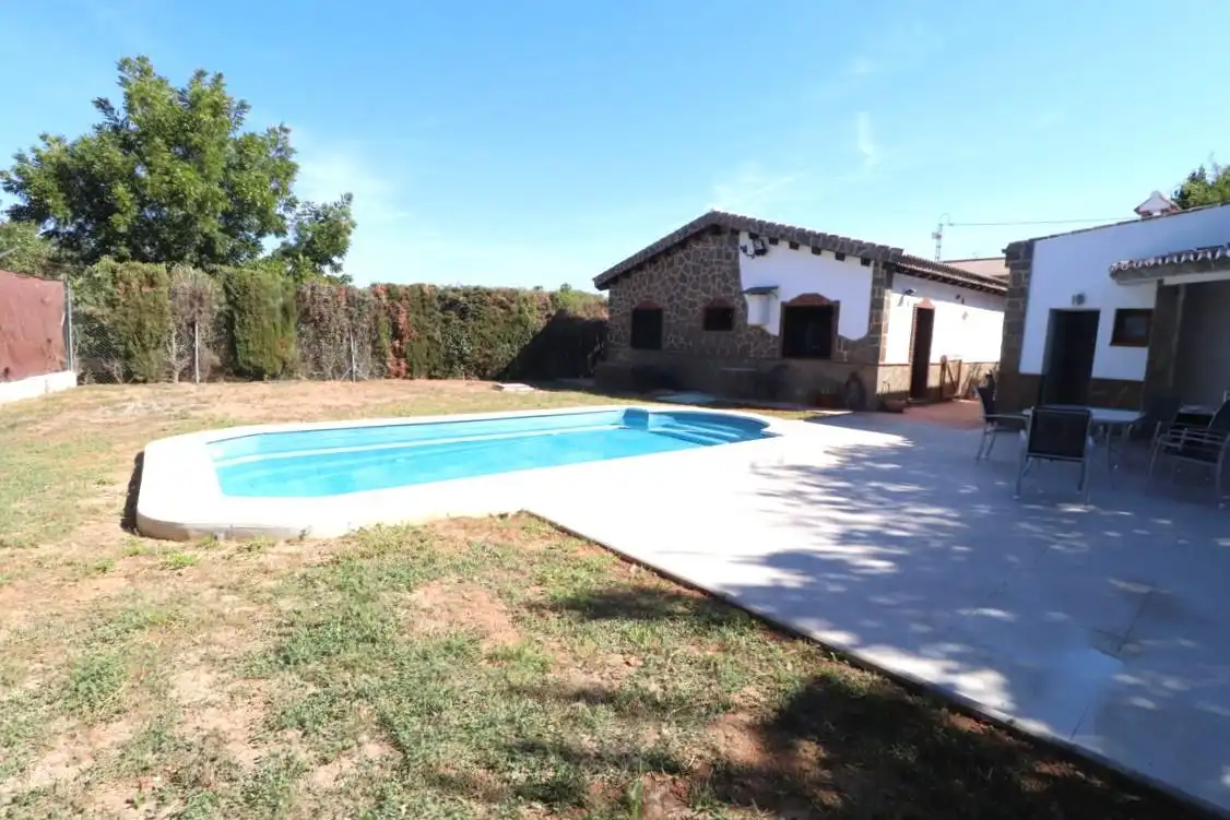 Piscina de Casa o chalet de alquiler en Alhaurín El Grande con Aire acondicionado, Jardín privado y Piscina