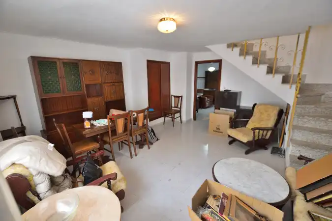 Reihenhaus mit Terrasse zum Verkauf in Calle Antonio Ordóñez 75, imagen 3
