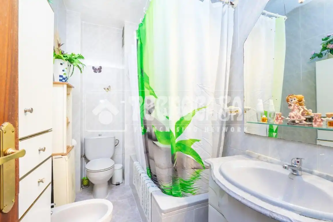 Baño de Piso en venta en Colmenar Viejo con Terraza