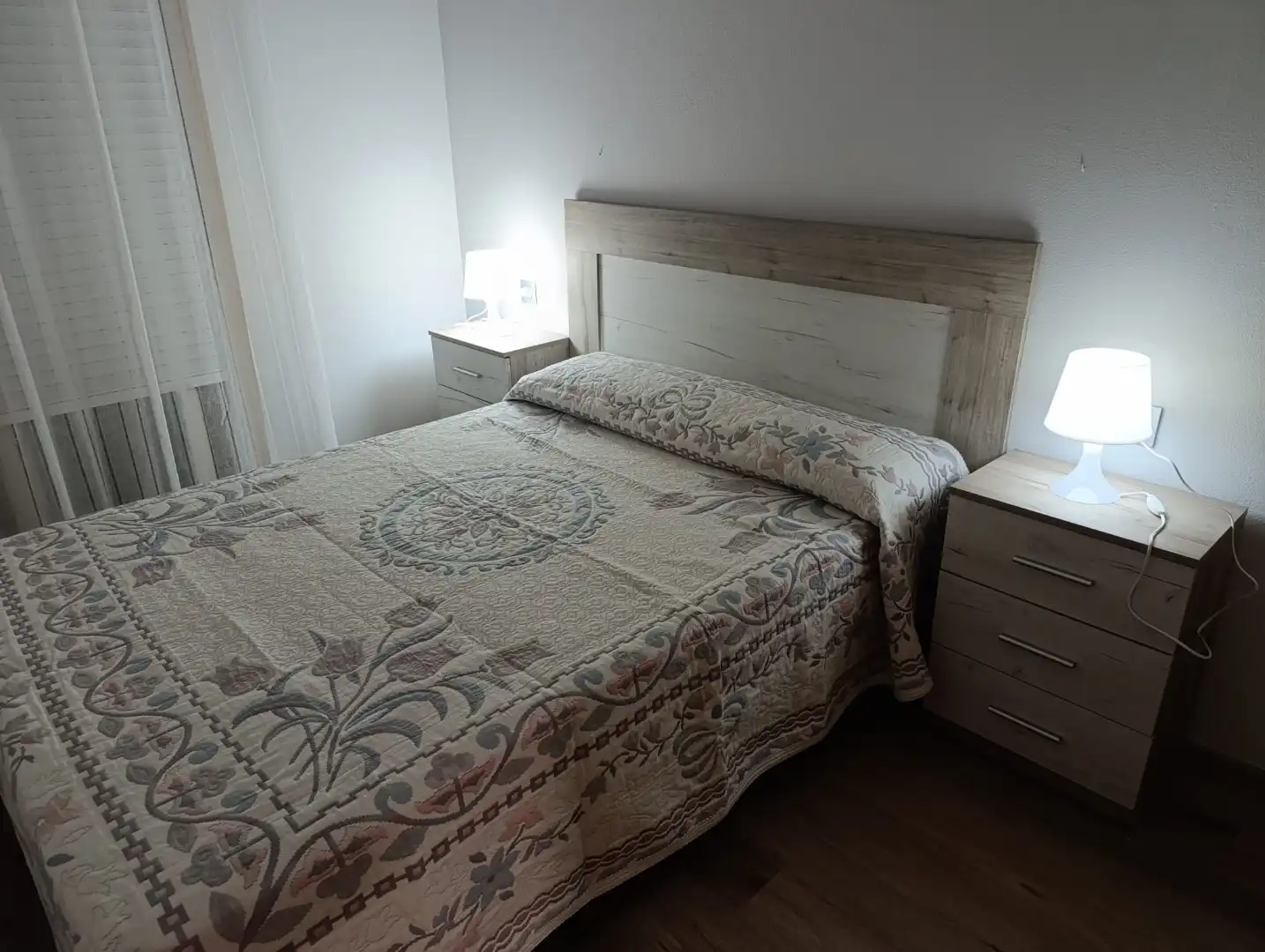 Schlafzimmer von Wohnung zum Verkauf in Ames mit Terrasse und Balkon