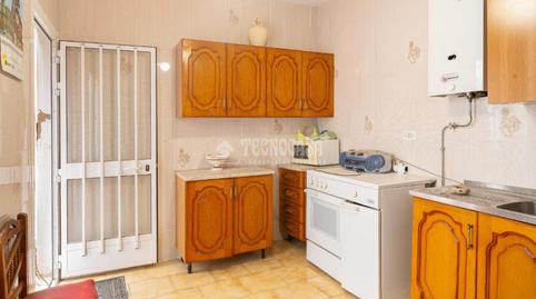 Foto 3 de Casa adosada en venda a C. Barrionuevo, Jódar, Jaén