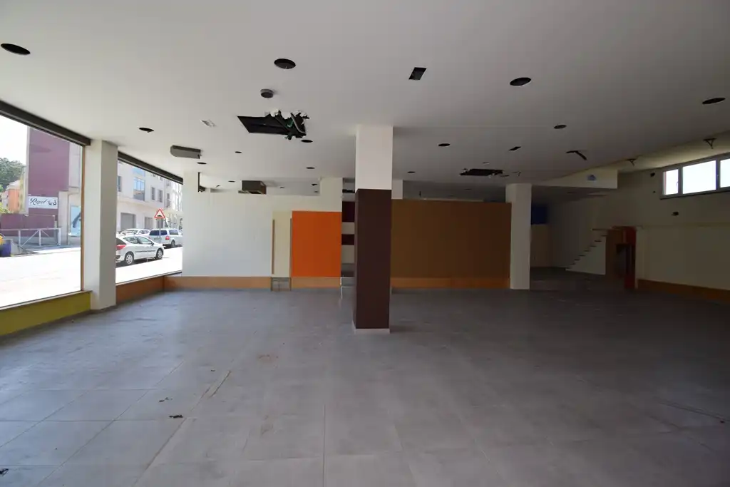 Business premises to rent in Rúa Raxel 16, imagen 8