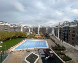 Piscina de Pis de lloguer en  Madrid Capital amb Aire condicionat, Calefacció i Traster