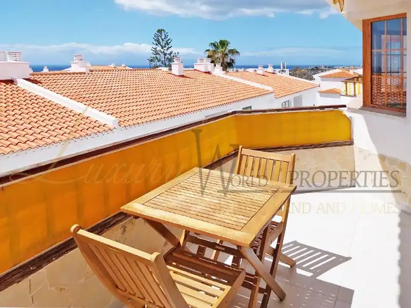 Apartament amb piscina en venda a Cataluña, imagen 2