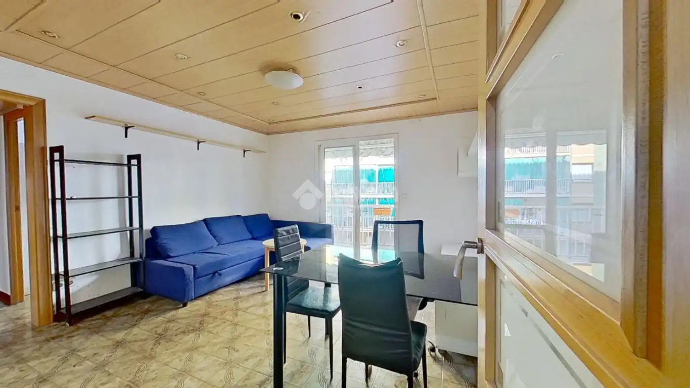 Living room of Flat for sale in Cerdanyola del Vallès  with Balcony