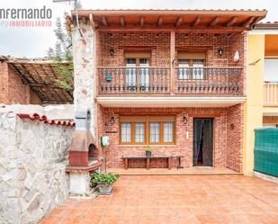 Vista exterior de Casa adosada en venda en Polanco amb Terrassa