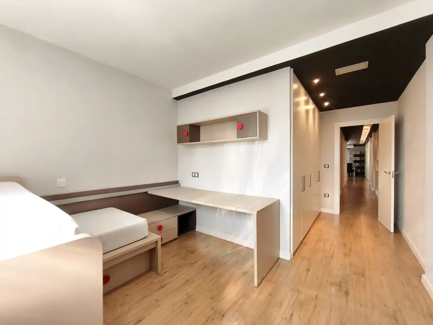 Schlafzimmer von Wohnung zur Miete in  Logroño mit Klimaanlage, Heizung und Möbliert