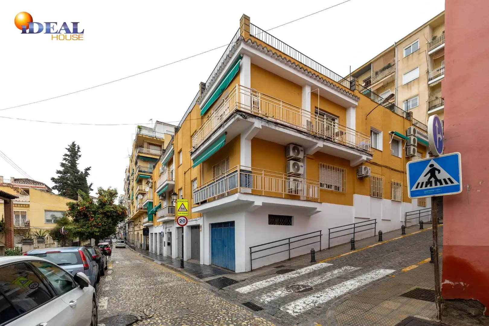 Piso con terraza en venta en Centro