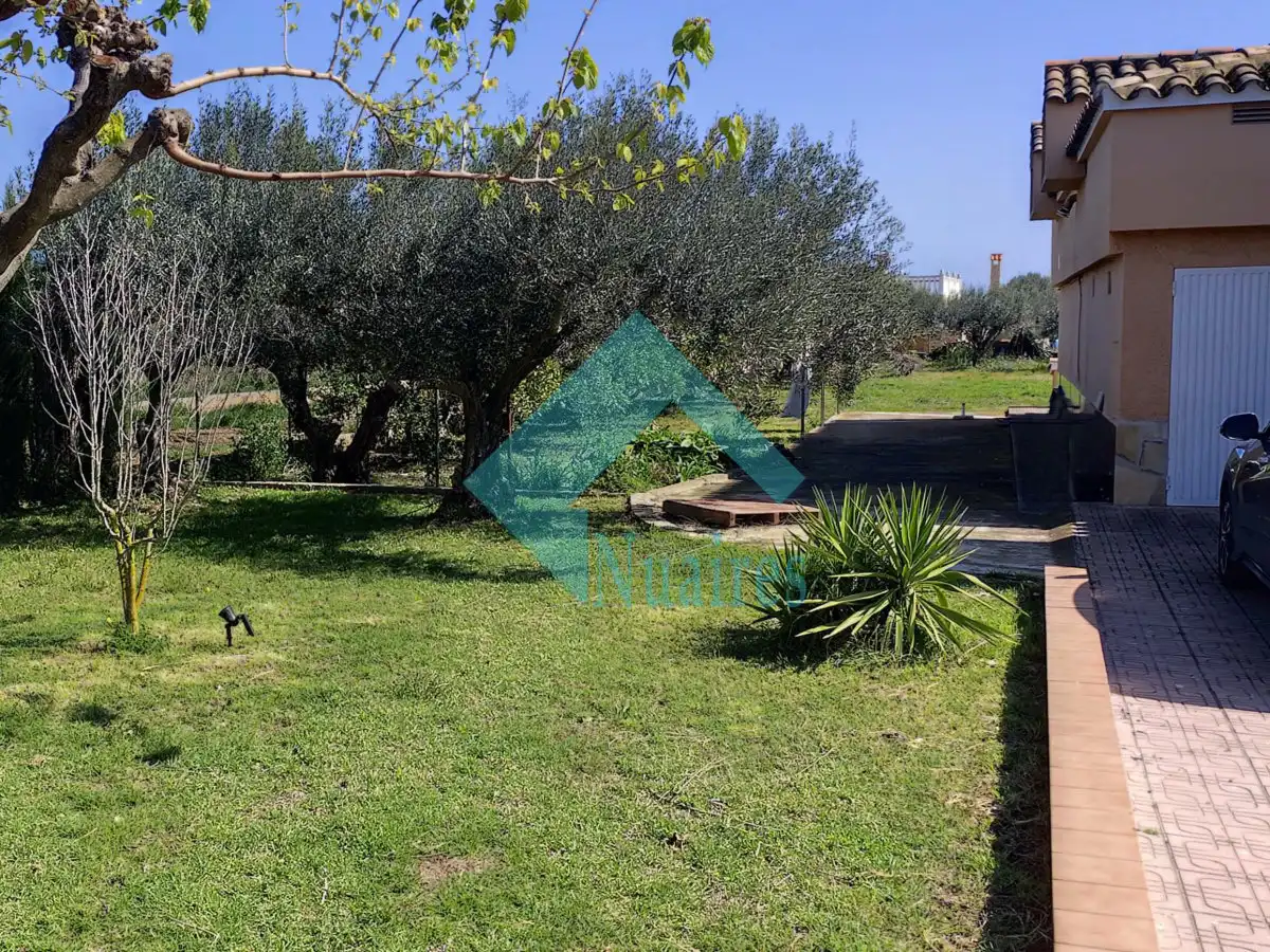 Houses for rent in Castellón de la Plana / Castelló de la Plana  with Air Conditioner, Private garden and Terrace