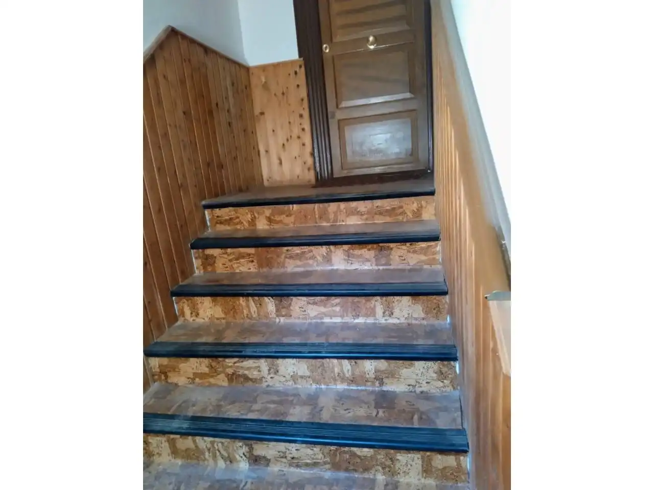 Wohnung zum Verkauf in Merindad de Cuesta-Urria mit Heizung, Abstellraum und Möbliert