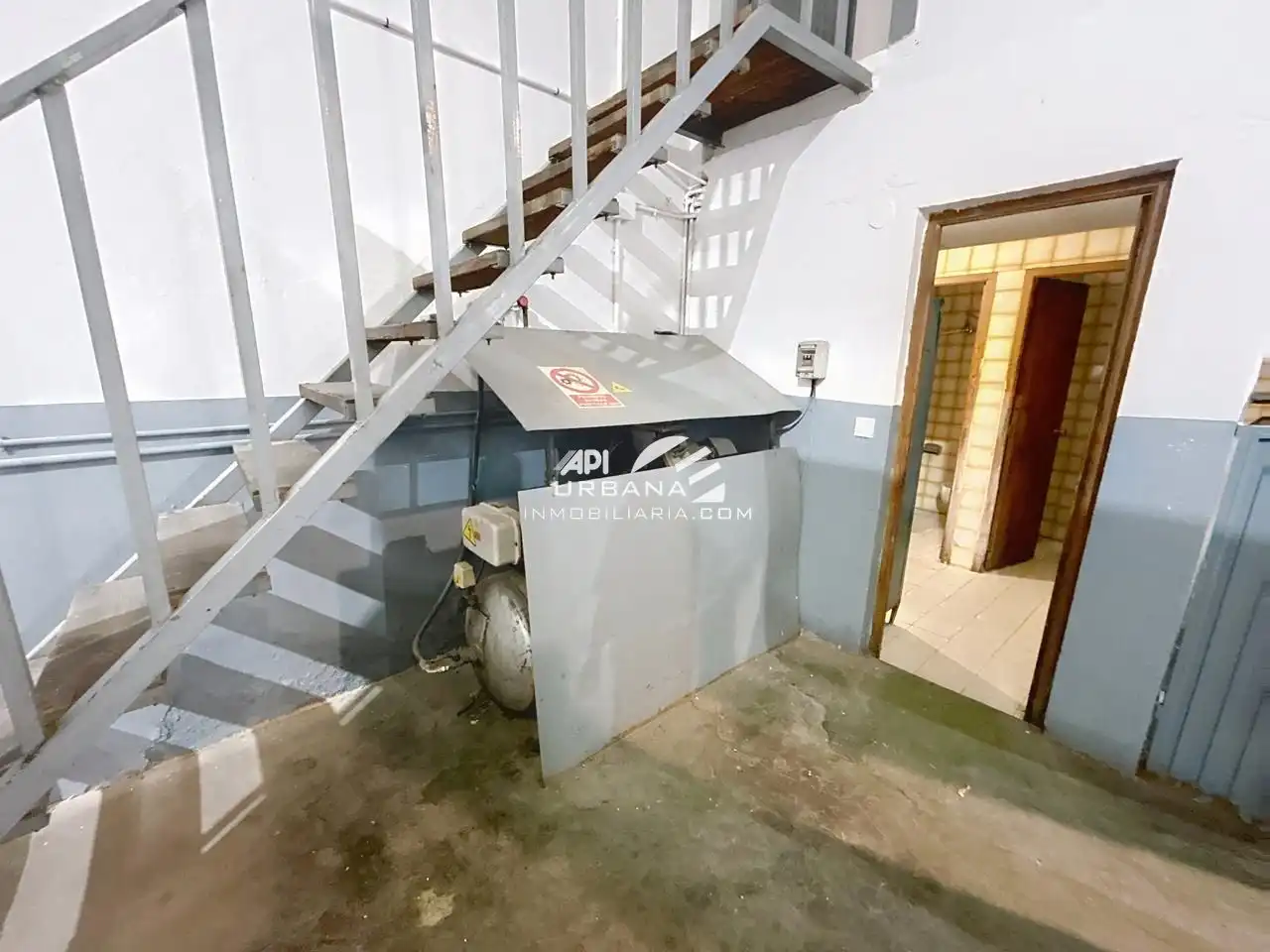 Nave industrial de alquiler en Lucena