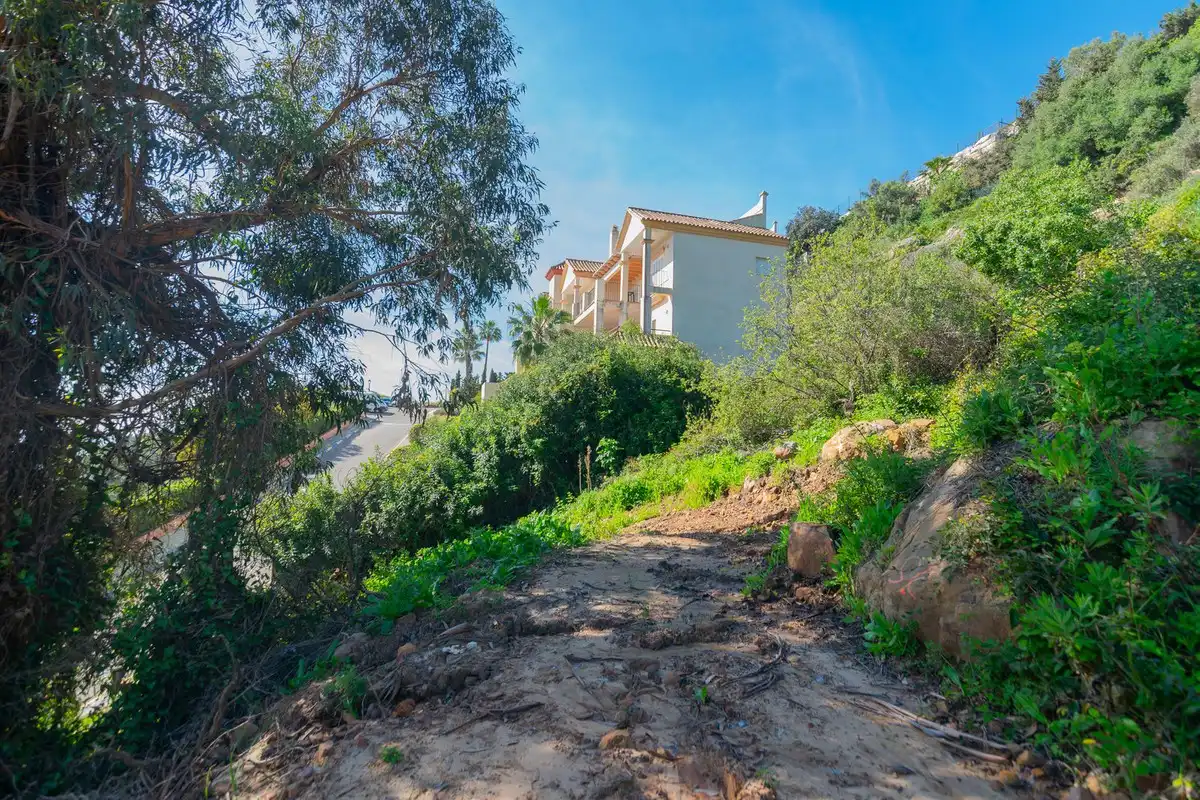 Terreno en venta en Manilva