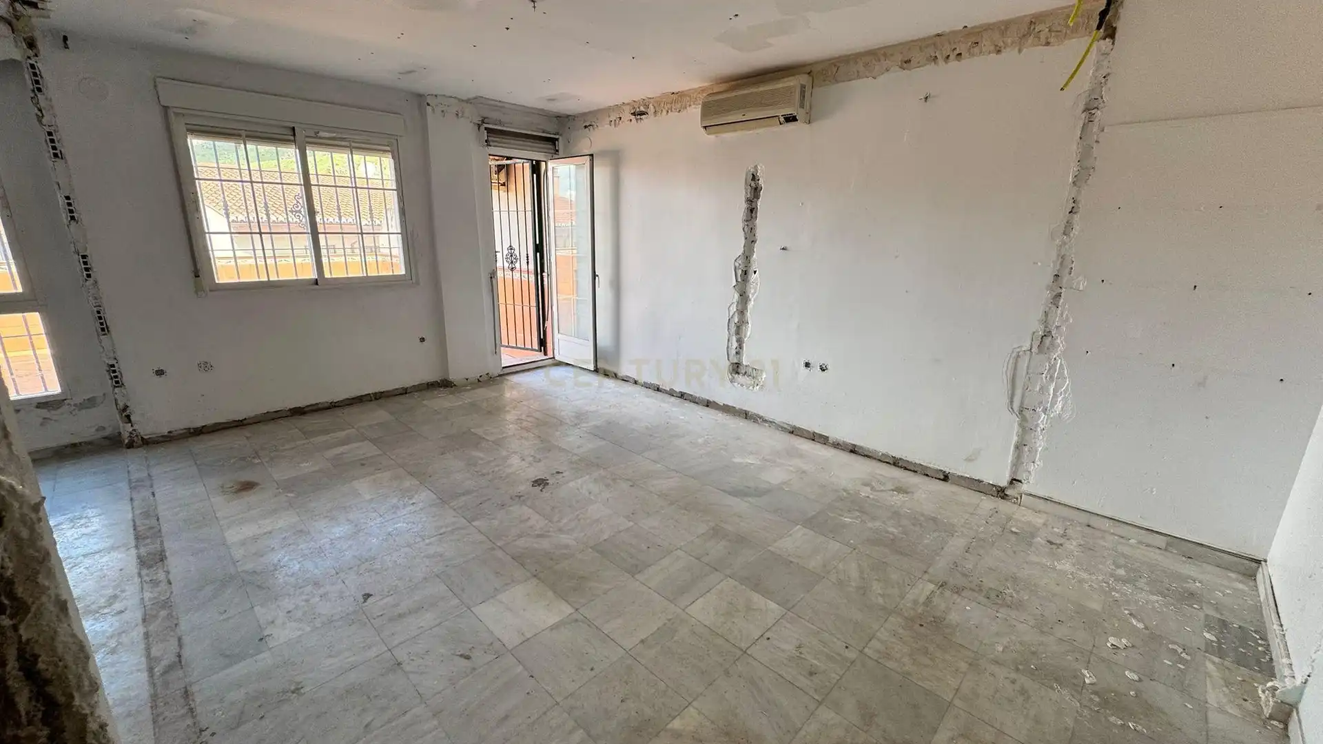 Apartament en venda en Cenes de la Vega amb Alarma