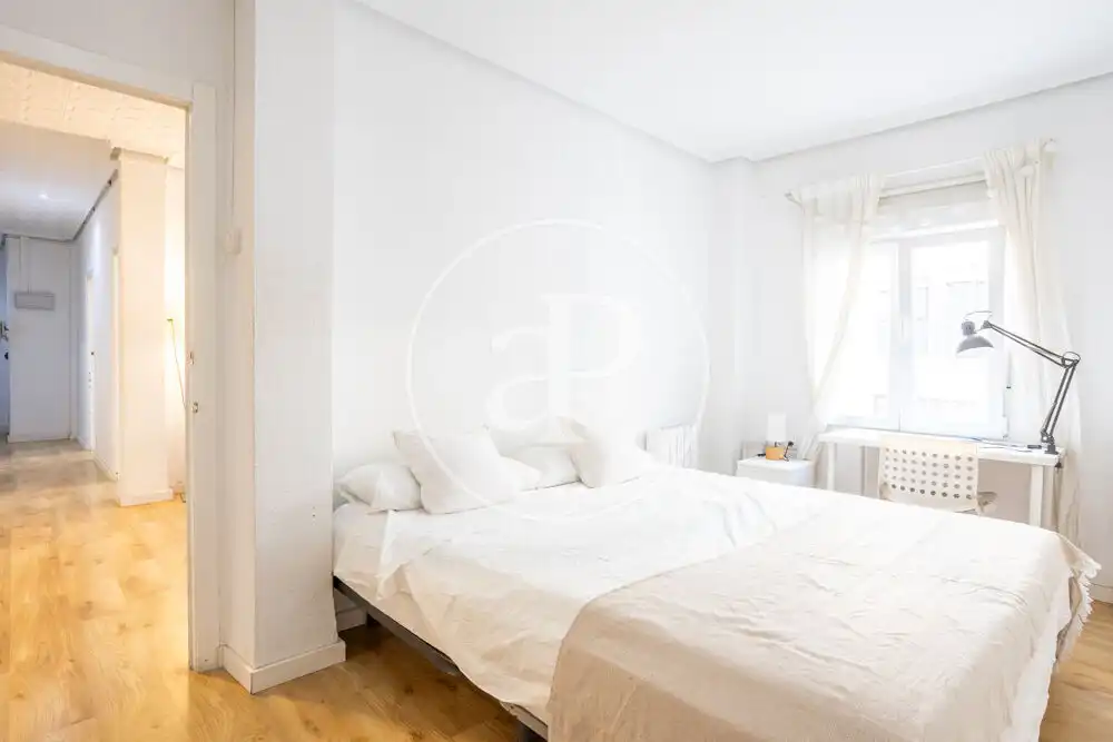 Habitación de Piso de alquiler en Valencia con Aire acondicionado, Amueblado y Balcón