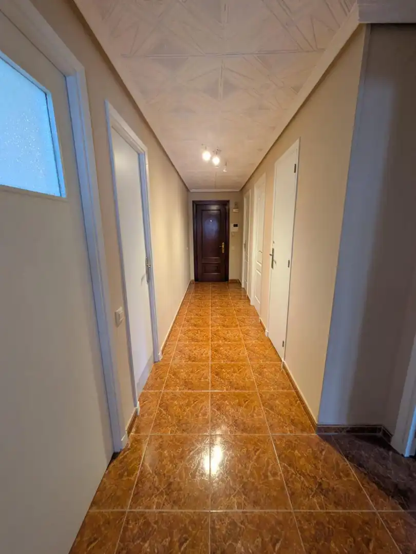 Wohnung zur Miete in Gijón 